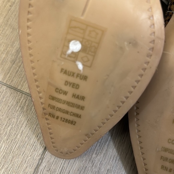 NEW! Dolce Vita Volli Leopard Calf Hair Booties - Size 7 - Picture 16 of 16